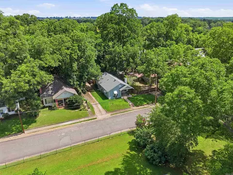 View/Area - 1614 Mill St, Conway, AR 72034 photo 1 of 7