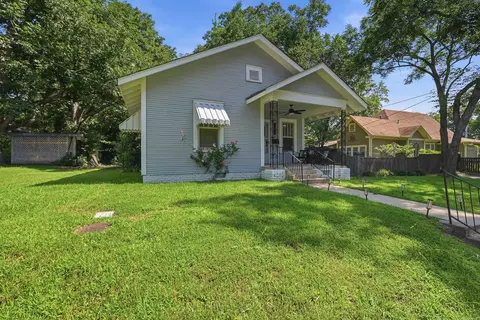 Exterior - 1614 Mill St, Conway, AR 72034 photo 2 of 9