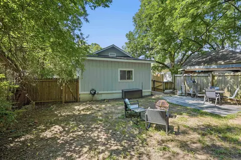 Exterior - 1614 Mill St, Conway, AR 72034 photo 5 of 9