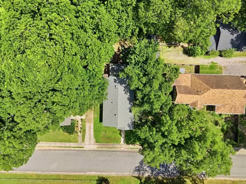 View/Area - 1614 Mill St, Conway, AR 72034 photo 4 of 7