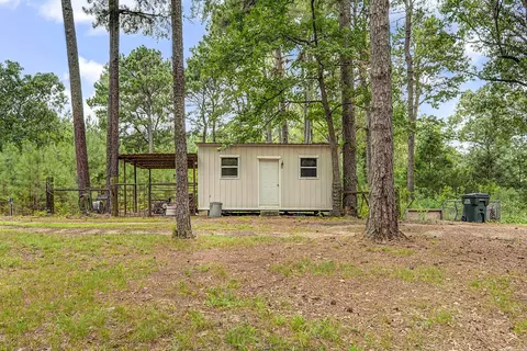 Exterior - 127 Rusk Ln, De Queen, AR 71832 photo 6 of 7