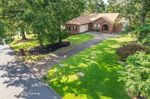 300 Tanglewood Rd, Hot Springs, AR 71913