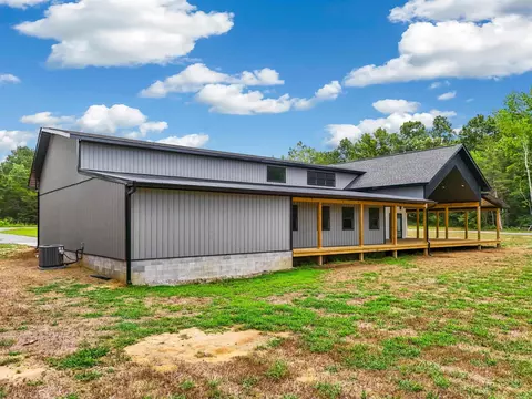 Exterior - 239 Buckeye Ln, Quitman, AR 72131 photo 5 of 9