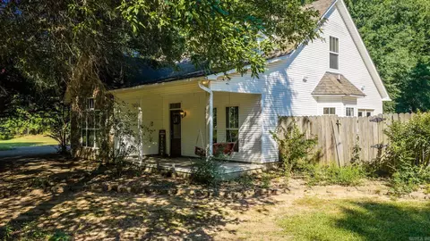 Exterior - 2750 Nutters Chapel Rd, Conway, AR 72034 photo 2 of 10