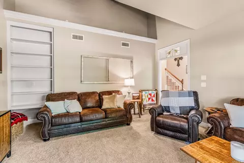 Living - 2750 Nutters Chapel Rd, Conway, AR 72034 photo 1 of 2