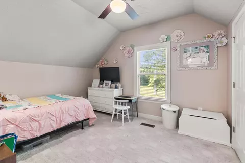 Bedroom - 2750 Nutters Chapel Rd, Conway, AR 72034 photo 5 of 6