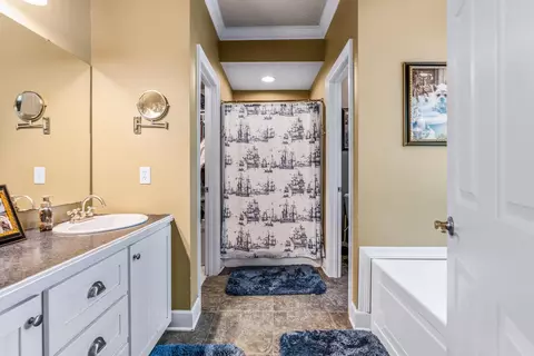 Entry Way - 2750 Nutters Chapel Rd, Conway, AR 72034 photo 2 of 5