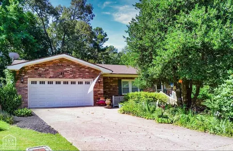 31 La Granja Cir, Hot Springs Village, AR 71909