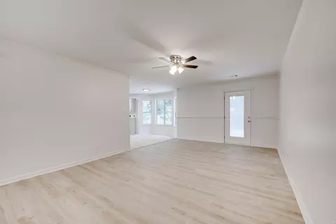 Living - 53 Bud Grimes Rd, Ward, AR 72176 photo 2 of 6