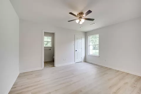 Bedroom - 53 Bud Grimes Rd, Ward, AR 72176 photo 2 of 9