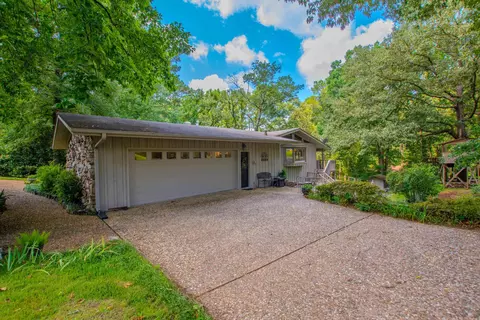 Exterior - 1620 Brookview, Benton, AR 72015 photo 3 of 17