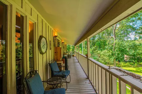 Exterior - 1620 Brookview, Benton, AR 72015 photo 5 of 17