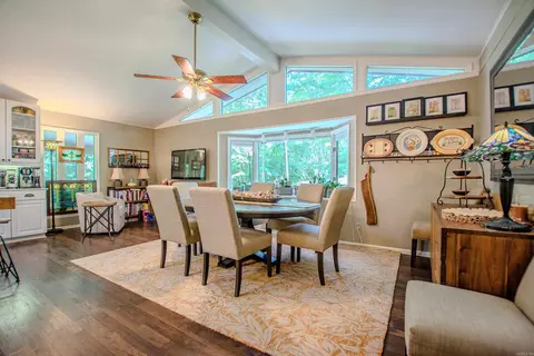Dining - 1620 Brookview, Benton, AR 72015 photo 1 of 5