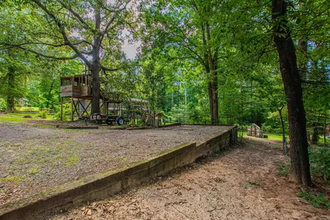 Exterior - 1620 Brookview, Benton, AR 72015 photo 16 of 17