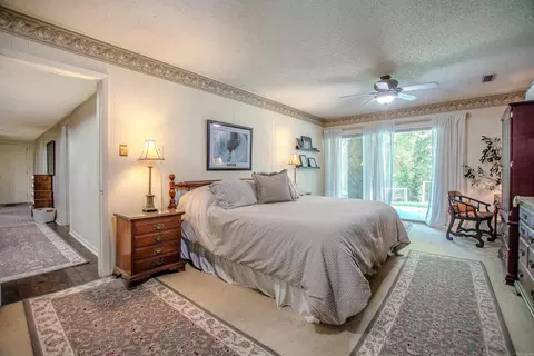 Bedroom - 1620 Brookview, Benton, AR 72015 photo 2 of 5