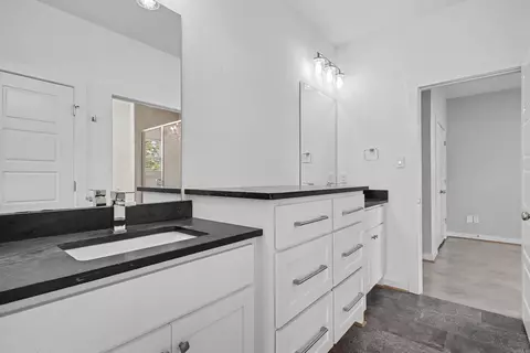 1807 E 3rd St, Little Rock, AR 72202 photo 5