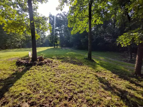 Exterior - 531 Flat Rock Rd, Mountain View, AR 72560 photo 5 of 16