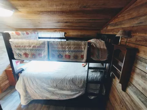 Bedroom - 531 Flat Rock Rd, Mountain View, AR 72560 photo 1 of 5
