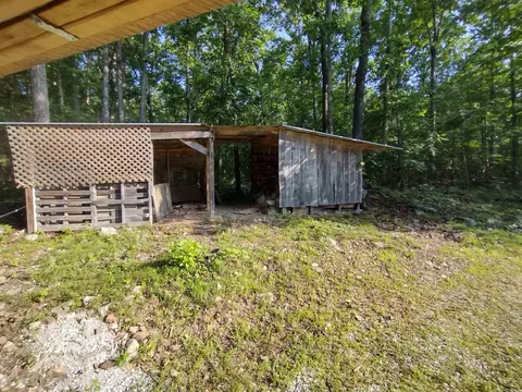 Exterior - 531 Flat Rock Rd, Mountain View, AR 72560 photo 10 of 16