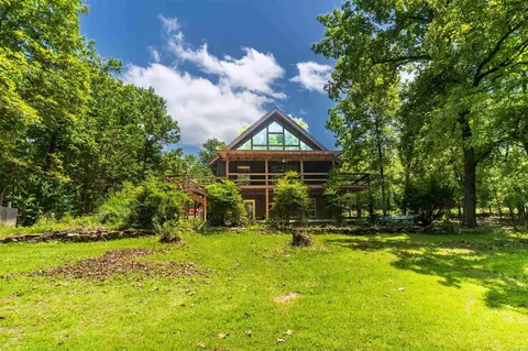 27 Oho Dr, Cherokee Village, AR 72529