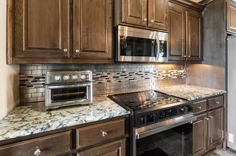 Kitchen - 3211 Robbins Dr, Bryant, AR 72022 photo 4 of 5