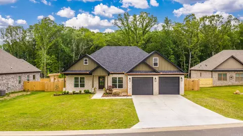 Exterior - 202 Michelle Dr, Beebe, AR 72012 photo 2 of 12