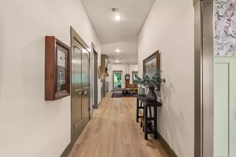 Entry Way - 202 Michelle Dr, Beebe, AR 72012 photo 1 of 1