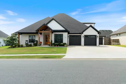 Exterior - 1715 Lainey Dr, Conway, AR 72034 photo 7 of 7