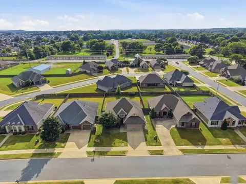 1325 Bobali Gdns, Conway, AR 72034 photo 45