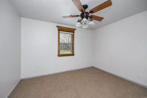 Bedroom - 14112 John Branch Rd, Scott, AR 72142 photo 6 of 7