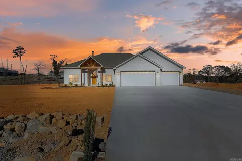 Exterior - 1165 Duke Dr, Bauxite, AR 72011 photo 9 of 9