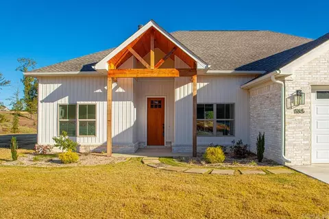 Exterior - 1165 Duke Dr, Bauxite, AR 72011 photo 4 of 9