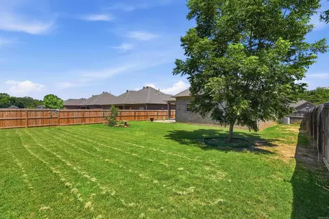 Exterior - 28 Oak Tree Cir, Conway, AR 72032 photo 4 of 10