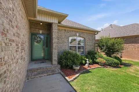 Exterior - 28 Oak Tree Cir, Conway, AR 72032 photo 3 of 10