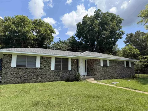 20 Forest Oaks St, Sherwood, AR 72120
