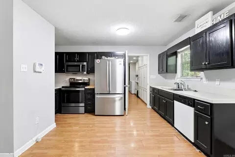 Other - 1126 Oakview Cv, Benton, AR 72015 photo 5 of 11