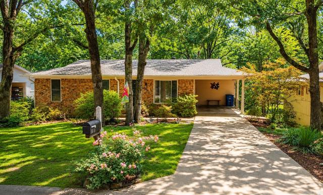 6308 Tall Chief Dr, North Little Rock, AR 72116