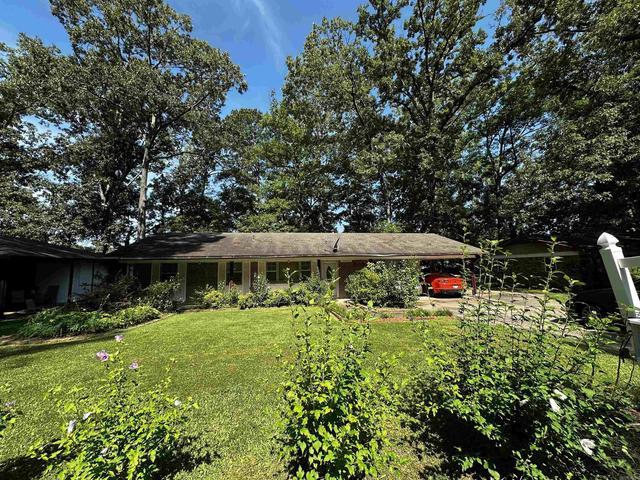 10222 Stillman Dr, Little Rock, AR 72206
