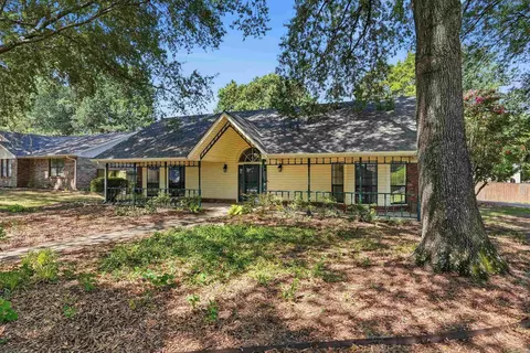 Exterior - 867 Heather, Conway, AR 72034 photo 5 of 15