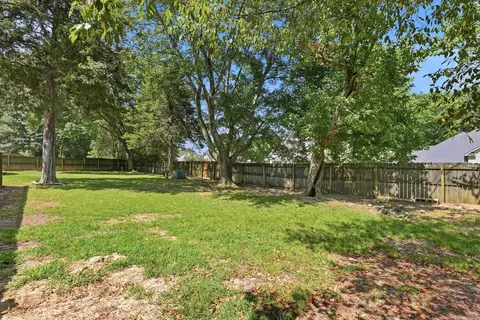 Exterior - 867 Heather, Conway, AR 72034 photo 13 of 15