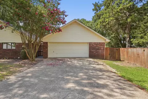 Exterior - 867 Heather, Conway, AR 72034 photo 4 of 15
