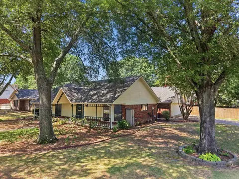 Exterior - 867 Heather, Conway, AR 72034 photo 3 of 15