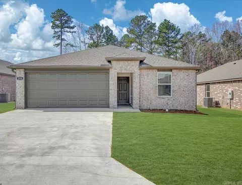 220 Stone Canyon Dr, Maumelle, AR 72113