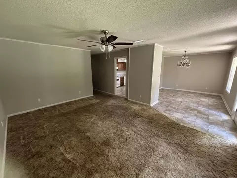 Living - 100 Wheeler St, Warren, AR 71671 photo 1 of 1
