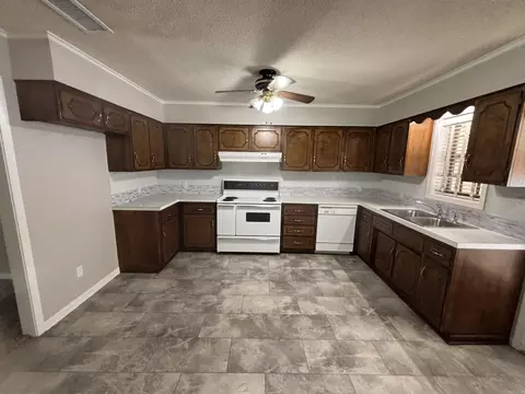 Kitchen - 100 Wheeler St, Warren, AR 71671 photo 1 of 1