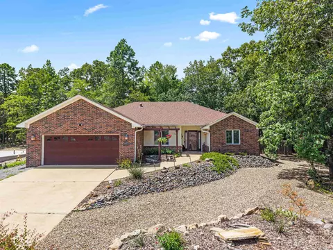 10 Magnifico Ln, Hot Springs Village, AR 71909