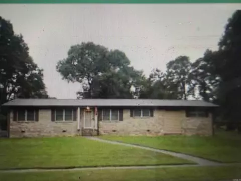 1016 Hester Dr, Benton, AR 72015 photo 1