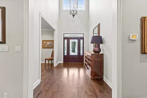 Entry Way - 1919 Tudor Loop, Benton, AR 72019 photo 2 of 7