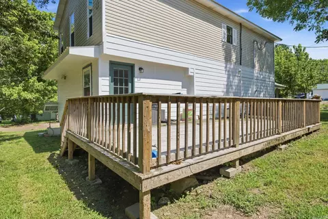 152 3rd St, Clinton, AR 72031 photo 3