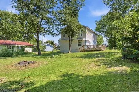 152 3rd St, Clinton, AR 72031 photo 2